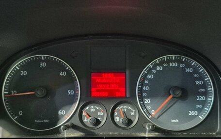 Volkswagen Touran III, 2008 год, 750 000 рублей, 9 фотография