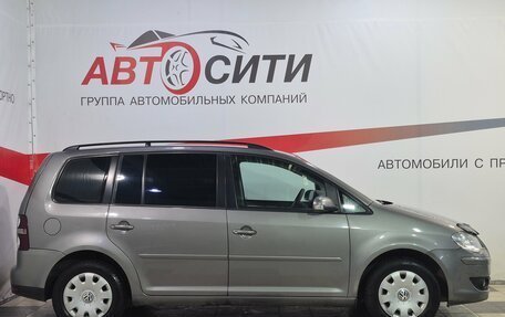 Volkswagen Touran III, 2008 год, 750 000 рублей, 8 фотография