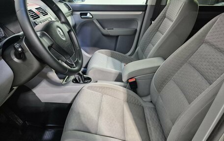 Volkswagen Touran III, 2008 год, 750 000 рублей, 12 фотография