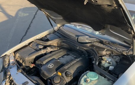 Mercedes-Benz CLK-Класс, 2001 год, 370 000 рублей, 19 фотография