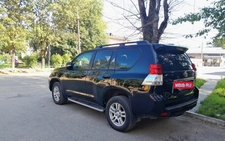 Toyota Land Cruiser Prado 150 рестайлинг 2, 2010 год, 2 390 000 рублей, 2 фотография