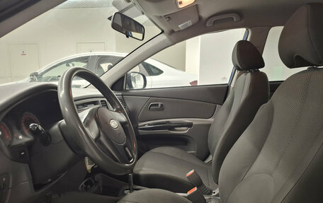 KIA Rio II, 2011 год, 637 000 рублей, 20 фотография