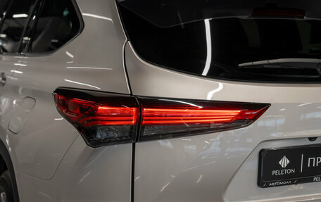 Toyota Highlander, 2025 год, 5 900 000 рублей, 32 фотография