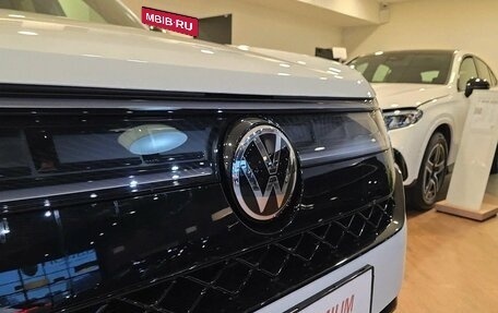 Volkswagen Teramont, 2025 год, 6 490 000 рублей, 8 фотография