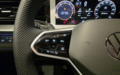 Volkswagen Teramont, 2025 год, 6 490 000 рублей, 18 фотография