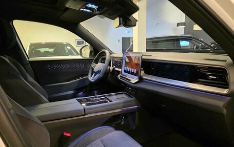 Volkswagen Teramont, 2025 год, 6 490 000 рублей, 30 фотография