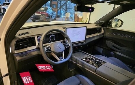 Volkswagen Teramont, 2025 год, 6 490 000 рублей, 15 фотография