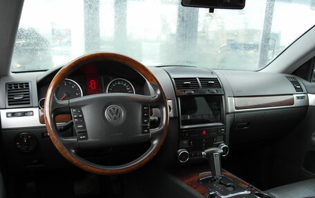 Volkswagen Touareg III, 2009 год, 1 049 000 рублей, 7 фотография
