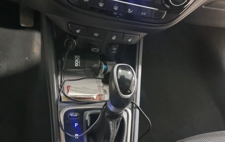 Hyundai Solaris II рестайлинг, 2019 год, 1 200 000 рублей, 7 фотография