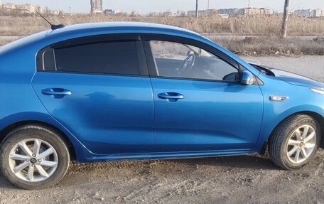 KIA Rio IV, 2017 год, 1 400 000 рублей, 2 фотография