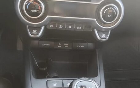 KIA Rio IV, 2017 год, 1 400 000 рублей, 9 фотография