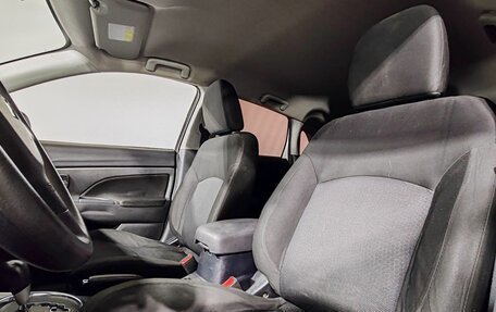 Mitsubishi ASX I рестайлинг, 2012 год, 890 000 рублей, 10 фотография