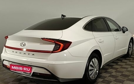 Hyundai Sonata VIII, 2021 год, 2 470 000 рублей, 5 фотография