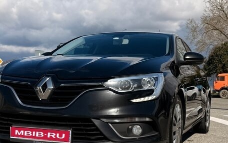 Renault Megane IV, 2018 год, 1 330 000 рублей, 1 фотография