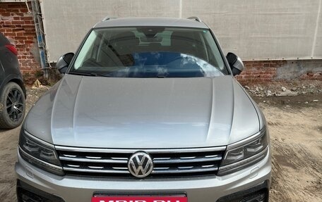 Volkswagen Tiguan II, 2020 год, 3 600 000 рублей, 11 фотография