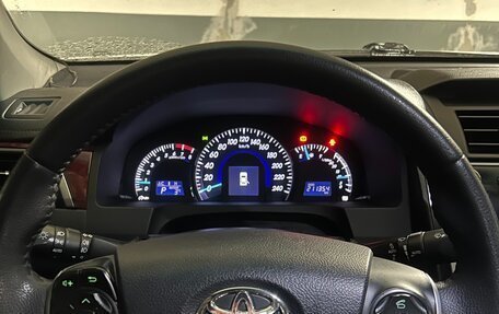 Toyota Camry, 2012 год, 1 700 000 рублей, 17 фотография