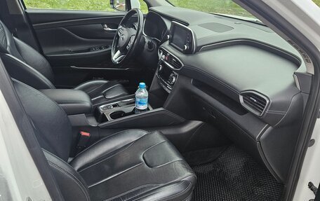 Hyundai Santa Fe IV, 2018 год, 2 450 000 рублей, 6 фотография