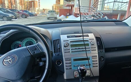 Toyota Corolla Verso I, 2008 год, 850 000 рублей, 4 фотография