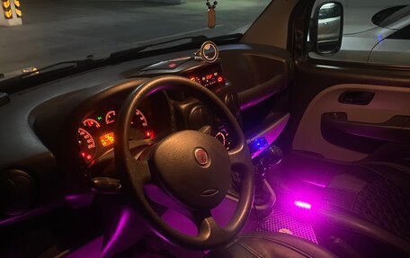 Fiat Doblo I, 2011 год, 800 000 рублей, 4 фотография