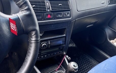 Volkswagen Golf IV, 2000 год, 350 000 рублей, 11 фотография