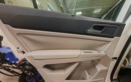 Volkswagen Atlas I, 2018 год, 2 200 000 рублей, 20 фотография