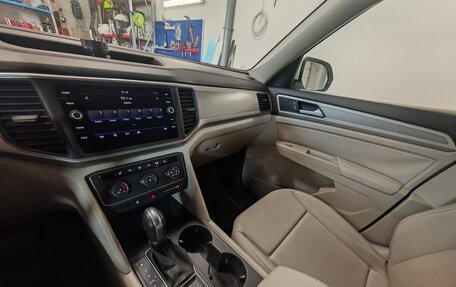 Volkswagen Atlas I, 2018 год, 2 200 000 рублей, 17 фотография