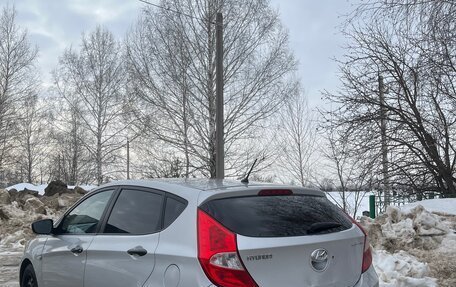 Hyundai Solaris II рестайлинг, 2012 год, 450 000 рублей, 3 фотография