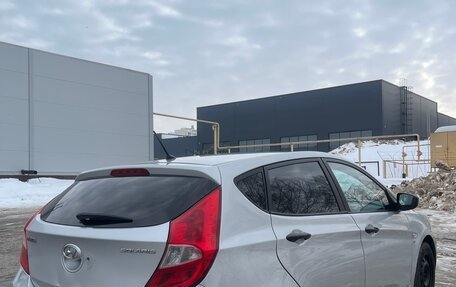 Hyundai Solaris II рестайлинг, 2012 год, 450 000 рублей, 4 фотография