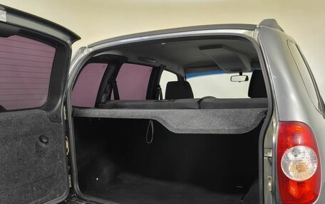 Chevrolet Niva I рестайлинг, 2018 год, 750 000 рублей, 9 фотография