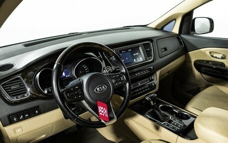 KIA Carnival III, 2019 год, 2 649 700 рублей, 11 фотография