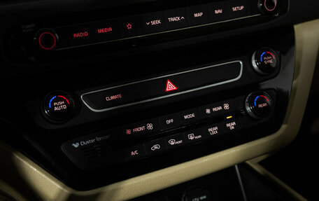 KIA Carnival III, 2019 год, 2 649 700 рублей, 22 фотография