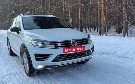 Volkswagen Touareg III, 2015 год, 3 250 000 рублей, 2 фотография