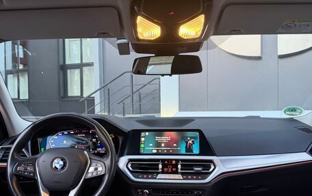 BMW 3 серия, 2019 год, 3 300 000 рублей, 5 фотография