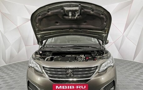 Peugeot 5008 II, 2019 год, 1 995 000 рублей, 11 фотография