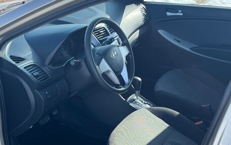 Hyundai Solaris II рестайлинг, 2012 год, 560 000 рублей, 5 фотография