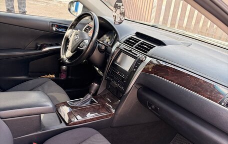 Toyota Camry, 2016 год, 1 880 000 рублей, 7 фотография