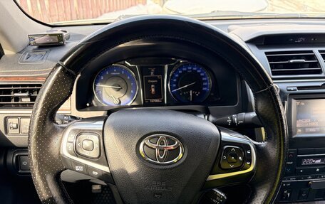 Toyota Camry, 2016 год, 1 880 000 рублей, 5 фотография