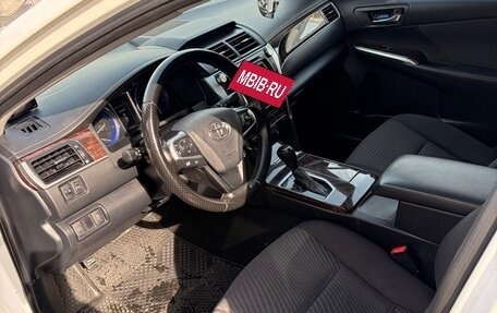 Toyota Camry, 2016 год, 1 880 000 рублей, 4 фотография