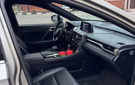 Lexus RX IV рестайлинг, 2020 год, 4 850 000 рублей, 20 фотография