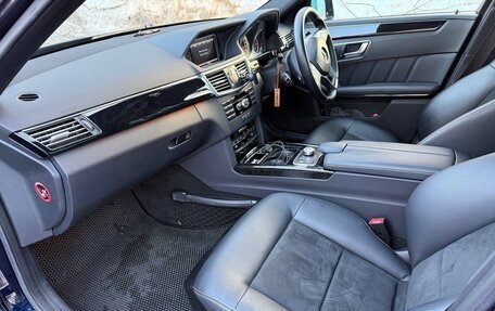 Mercedes-Benz E-Класс, 2012 год, 1 800 000 рублей, 8 фотография