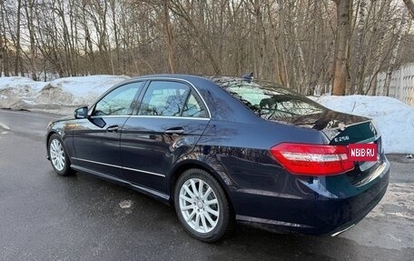 Mercedes-Benz E-Класс, 2012 год, 1 800 000 рублей, 5 фотография