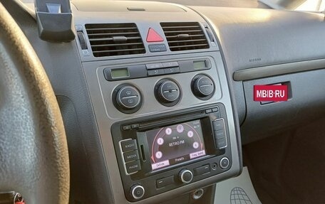 Volkswagen Touran III, 2009 год, 499 000 рублей, 8 фотография