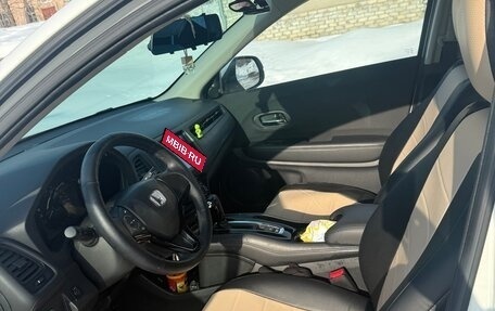 Honda Vezel, 2021 год, 2 250 000 рублей, 7 фотография