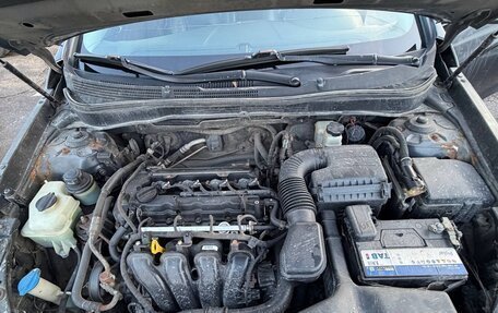 Hyundai Sonata VI, 2010 год, 750 000 рублей, 11 фотография