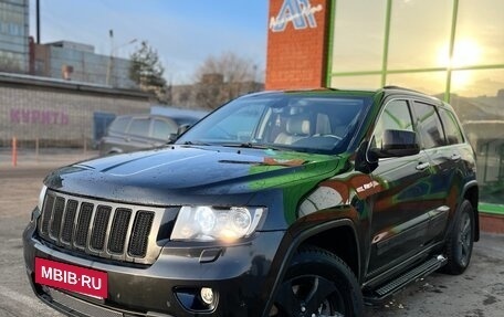 Jeep Grand Cherokee, 2012 год, 1 980 000 рублей, 2 фотография