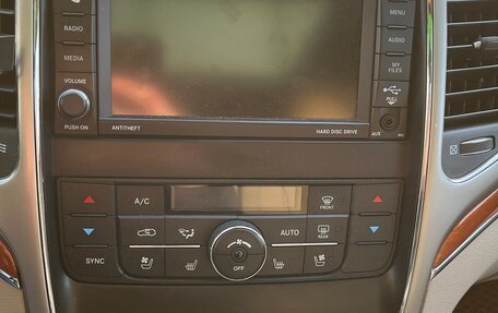 Jeep Grand Cherokee, 2012 год, 1 980 000 рублей, 10 фотография