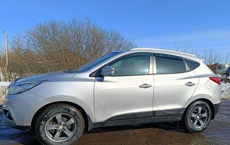 Hyundai ix35 I рестайлинг, 2012 год, 1 070 000 рублей, 3 фотография