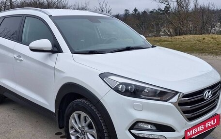 Hyundai Tucson III, 2016 год, 2 200 000 рублей, 2 фотография