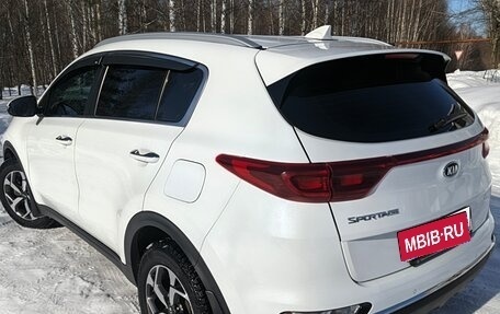 KIA Sportage IV рестайлинг, 2019 год, 2 300 000 рублей, 8 фотография