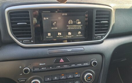 KIA Sportage IV рестайлинг, 2019 год, 2 300 000 рублей, 19 фотография